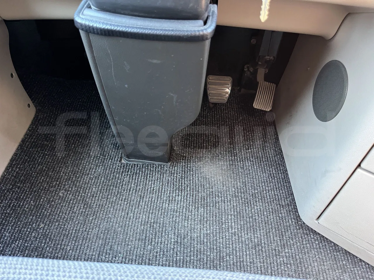 Neoplan Tourliner - Onboard Device 3 Left Side