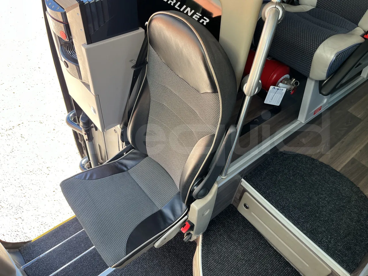 Neoplan Tourliner - Hostess Seat