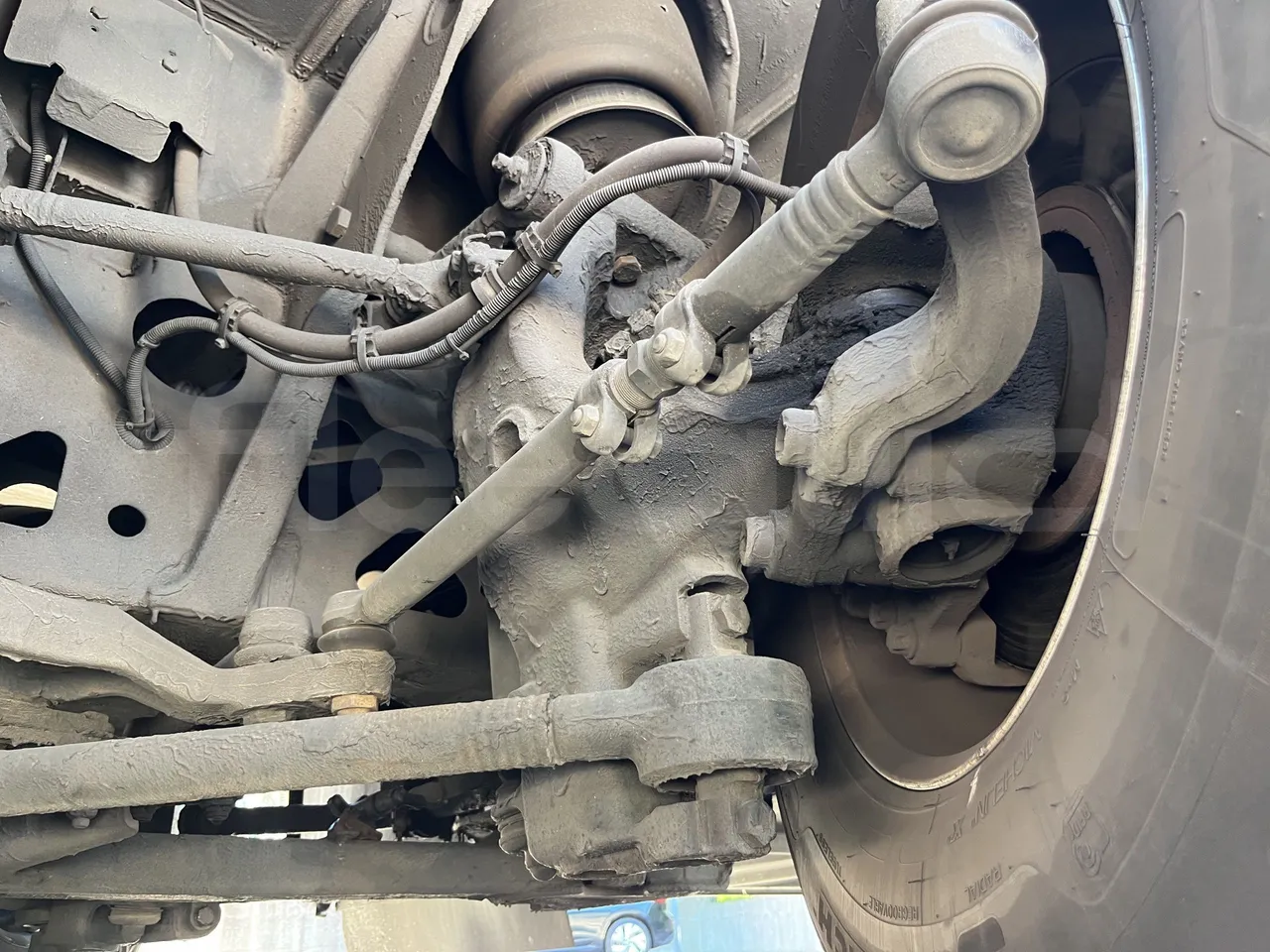 Neoplan Tourliner - First Axle Left Side