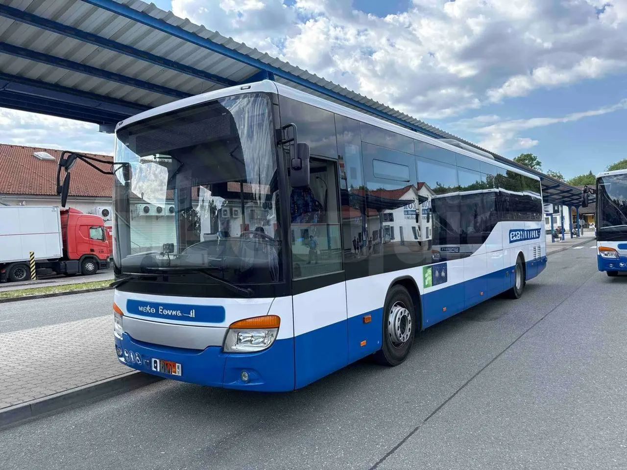 Setra S415 - 3/4 front left