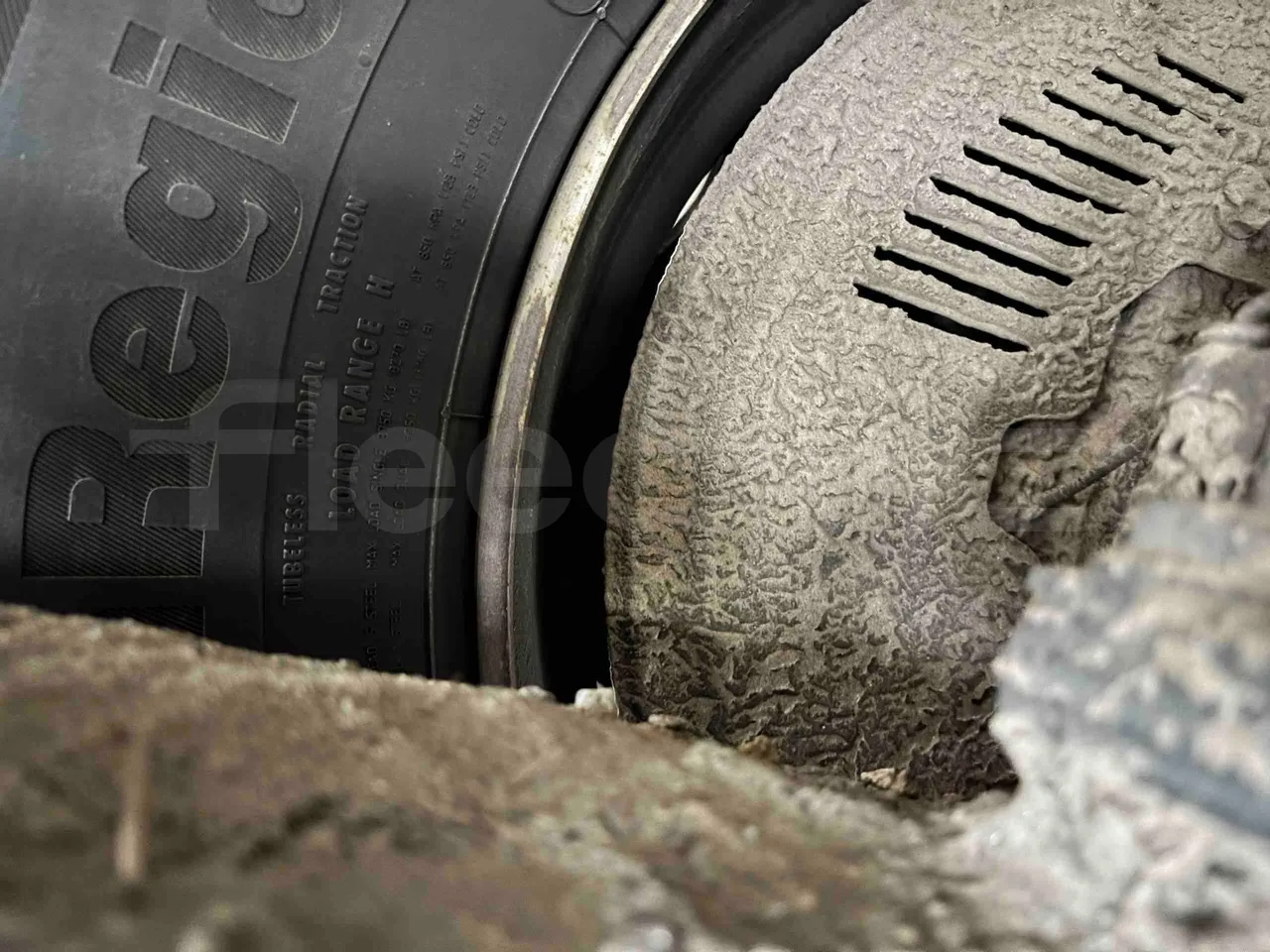 Setra S415 - axle 2 discs left