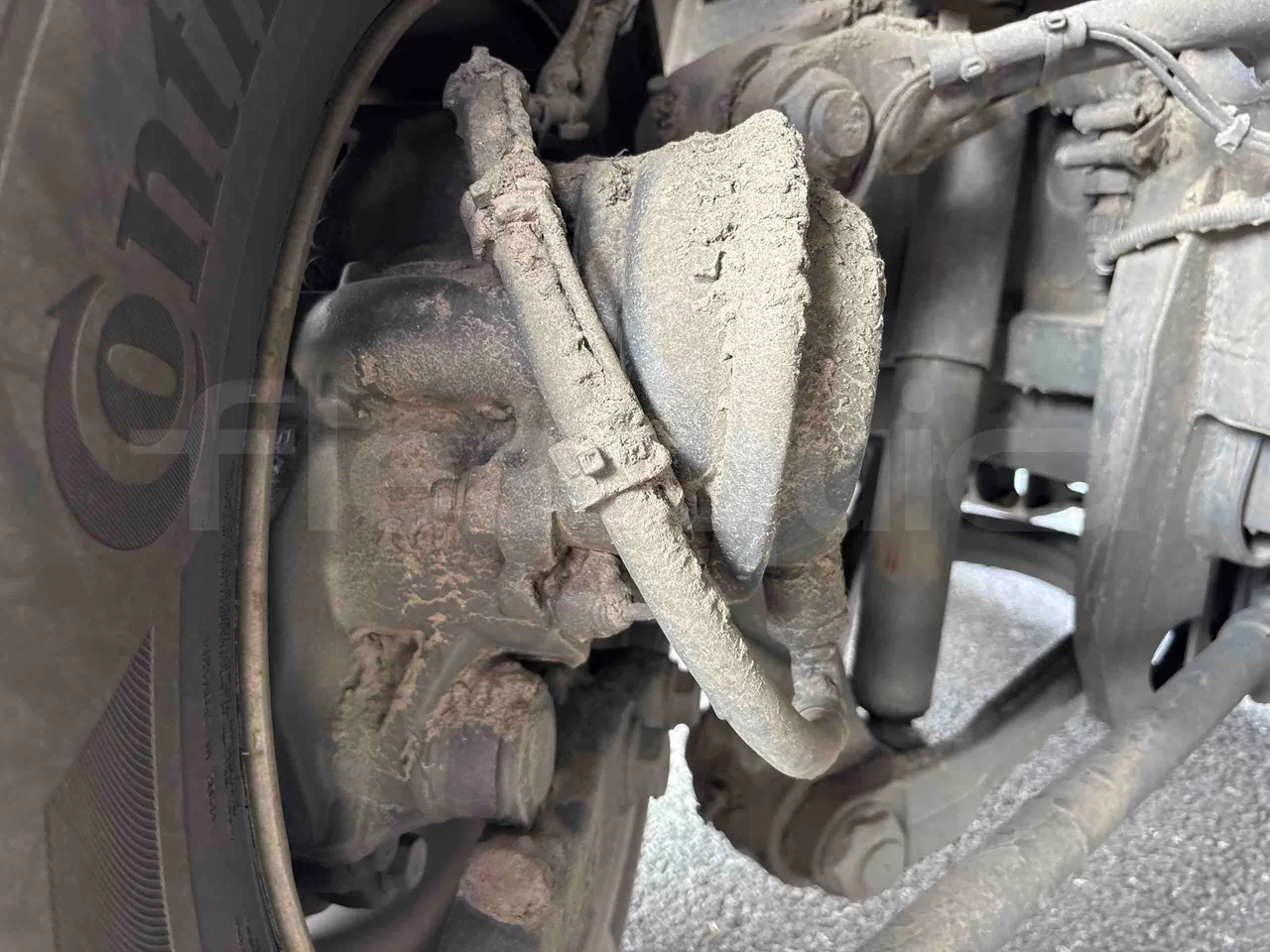 Setra S415 - front brake calipers right