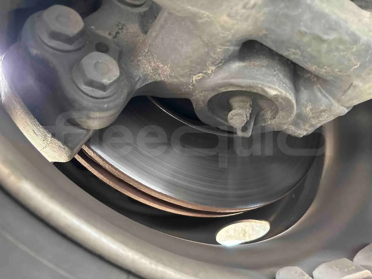 Setra S415 - front discs right