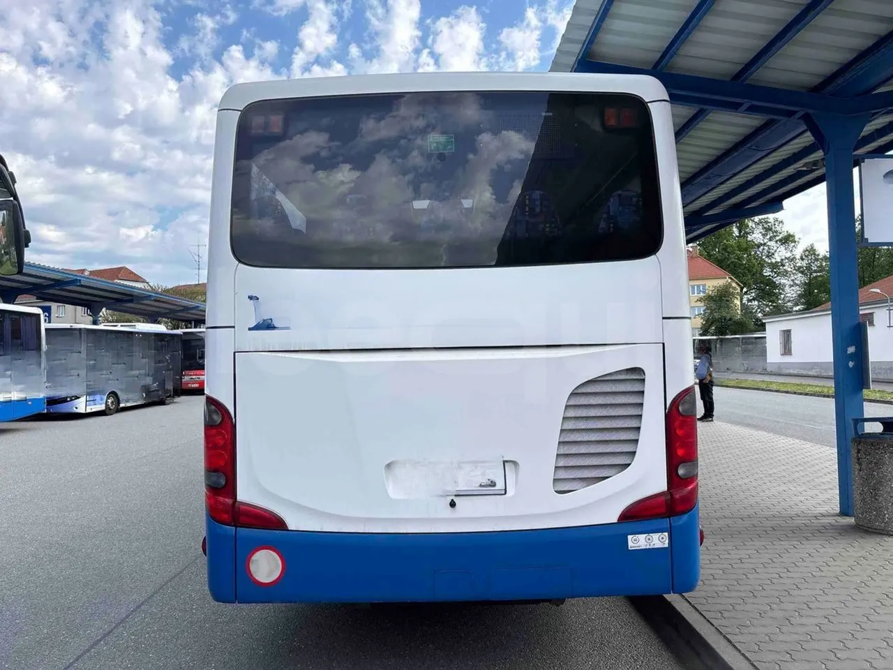 Setra S415 - rear hatch closed