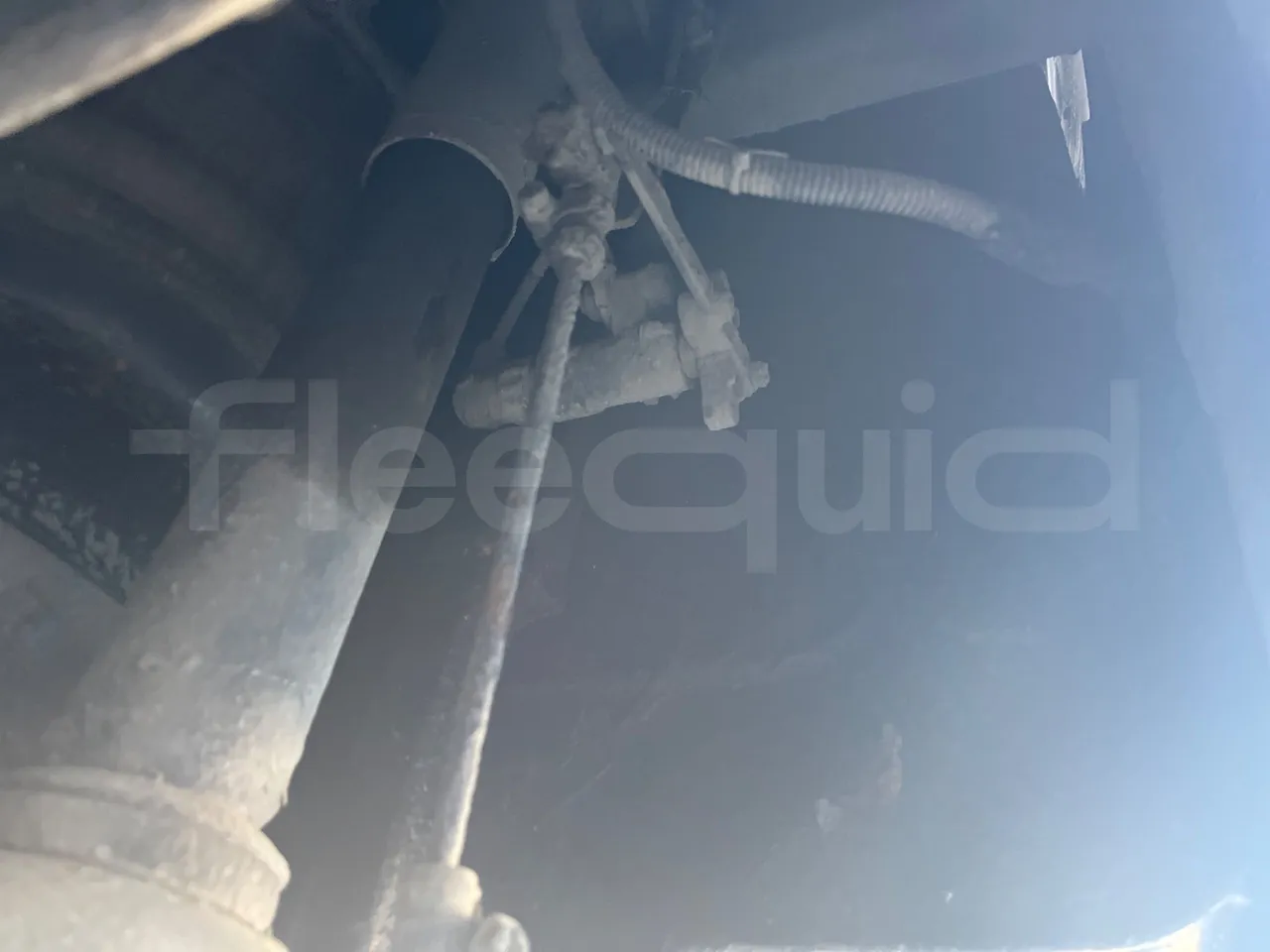Man Lion's City T A78 - EUR4 - 191kW - 11.857m - axle 2 shock absorbers 2 left