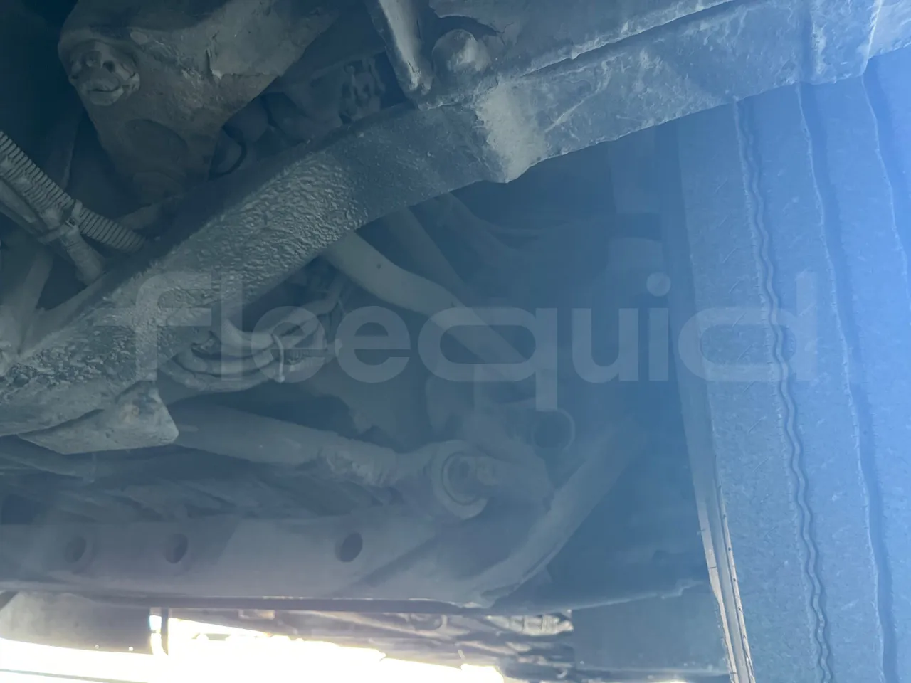 Man Lion's City T A78 - EUR4 - 191kW - 11.857m - front axle left side