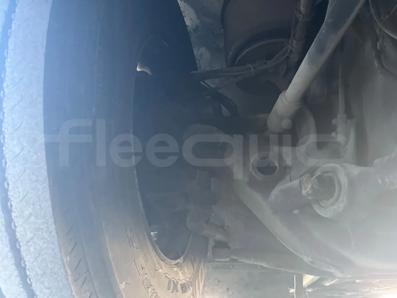 Man Lion's City T A78 - EUR4 - 191kW - 11.857m - front axle right side