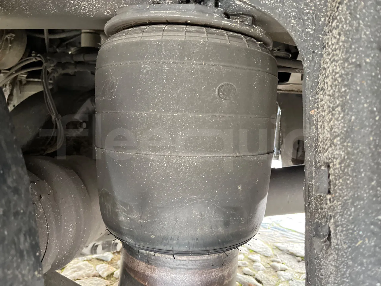 Iveco Andecar VII.3 BF150GDR - Euro4 - 185kW - 10.100mt - axel 2 air springs 1 right