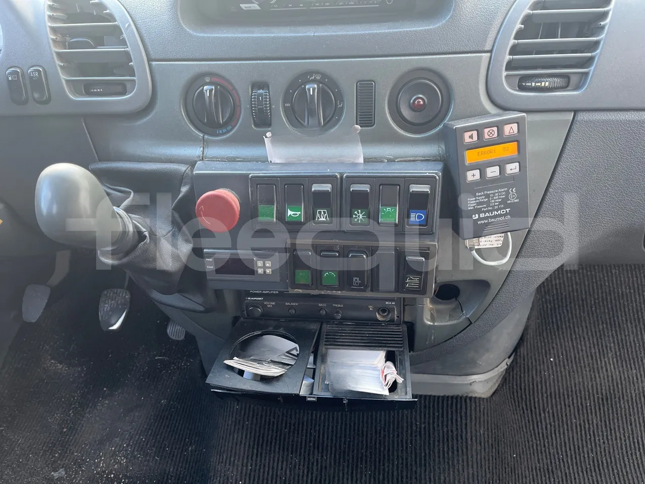 Mercedes-Benz Sprinter 416CD - EUR3 - 115kW - 6.985m - radio accessories photo