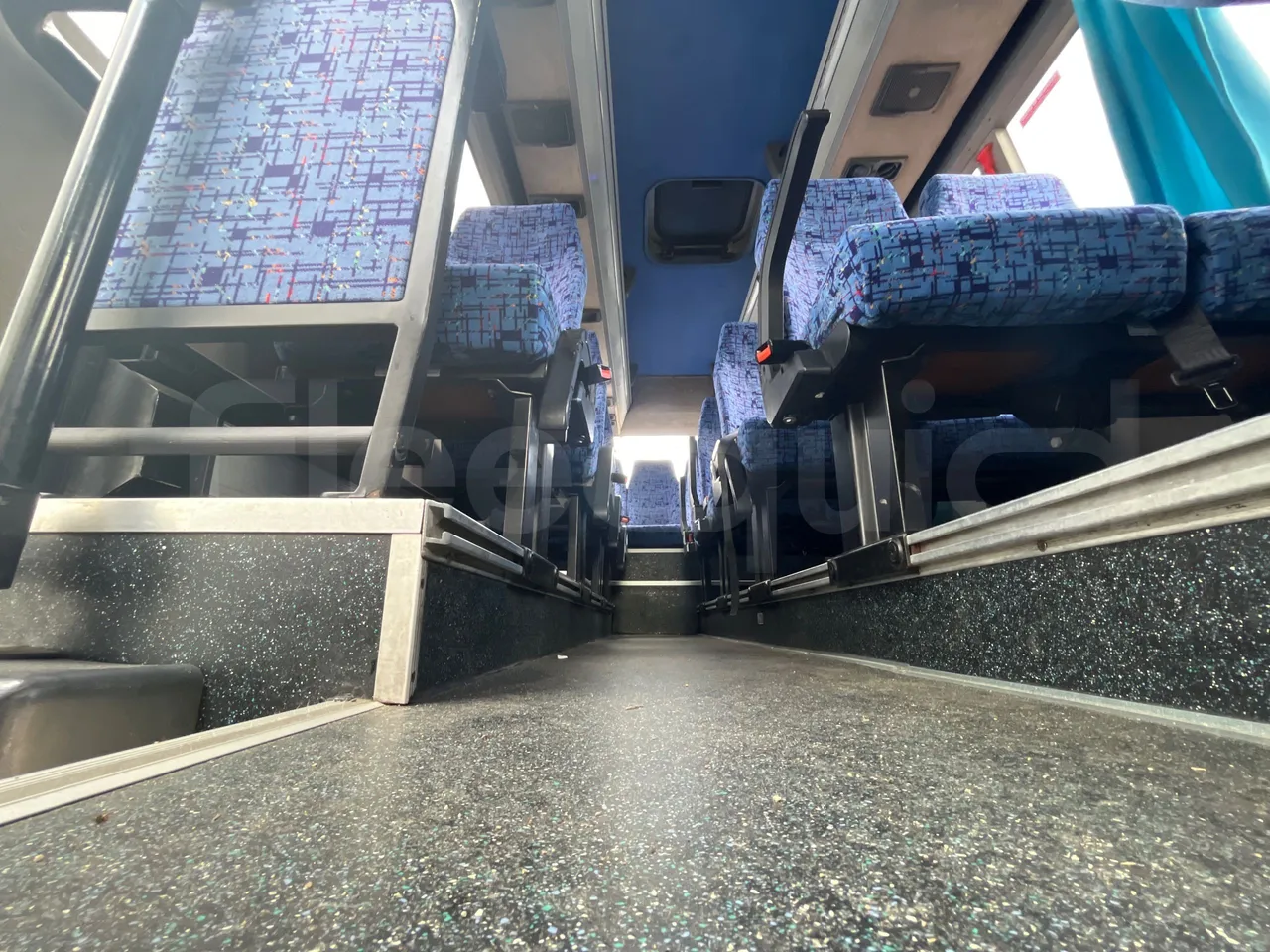 Mercedes-Benz Sprinter 416CD - EUR3 - 115kW - 6.985m - seat brackets photo