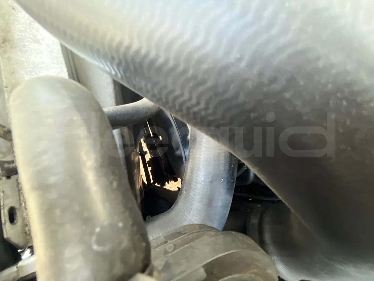 Mercedes-Benz Sprinter 416CD - EUR3 - 115kW - 6.985m - air conditioning compressor