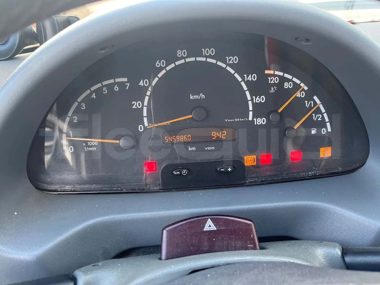 Mercedes-Benz Sprinter 416CD - EUR3 - 115kW - 6.985m - dashboard lights on