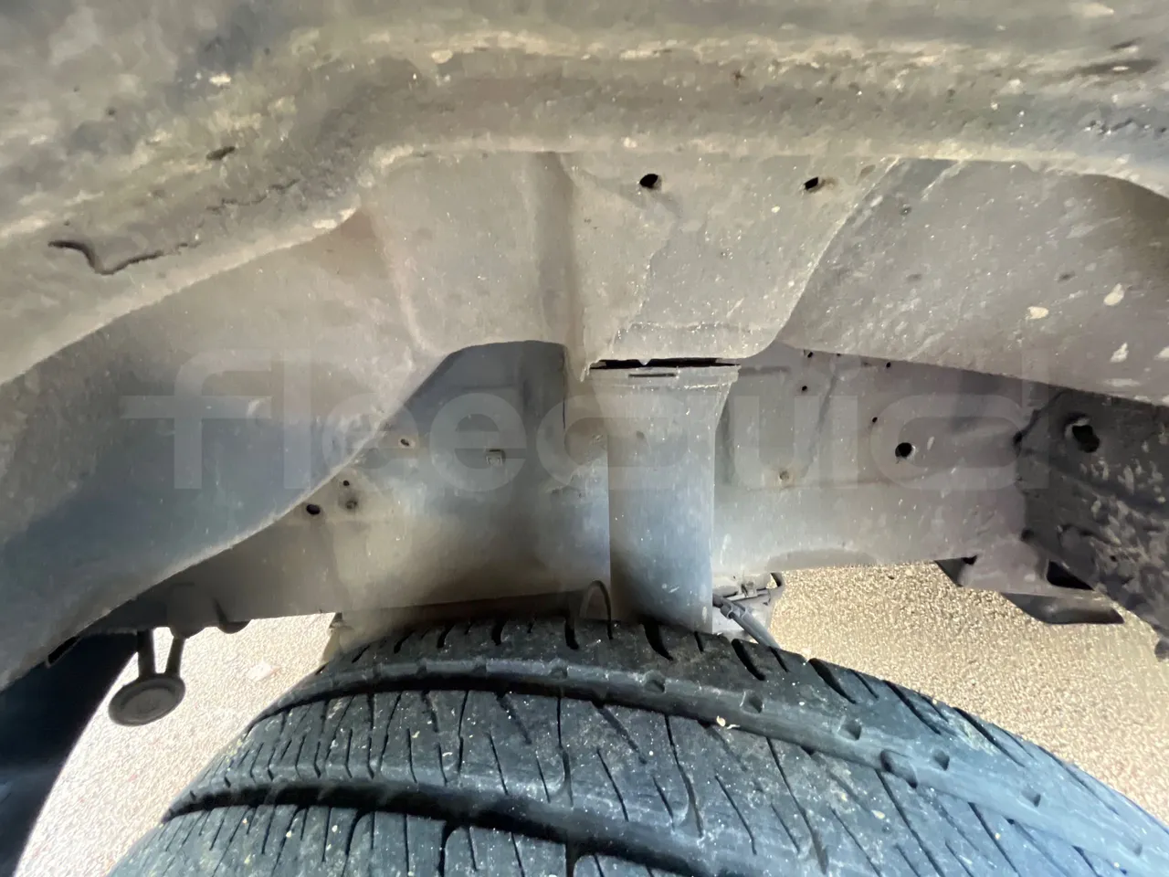 Mercedes-Benz Sprinter 416CD - EUR3 - 115kW - 6.985m - front air springs left