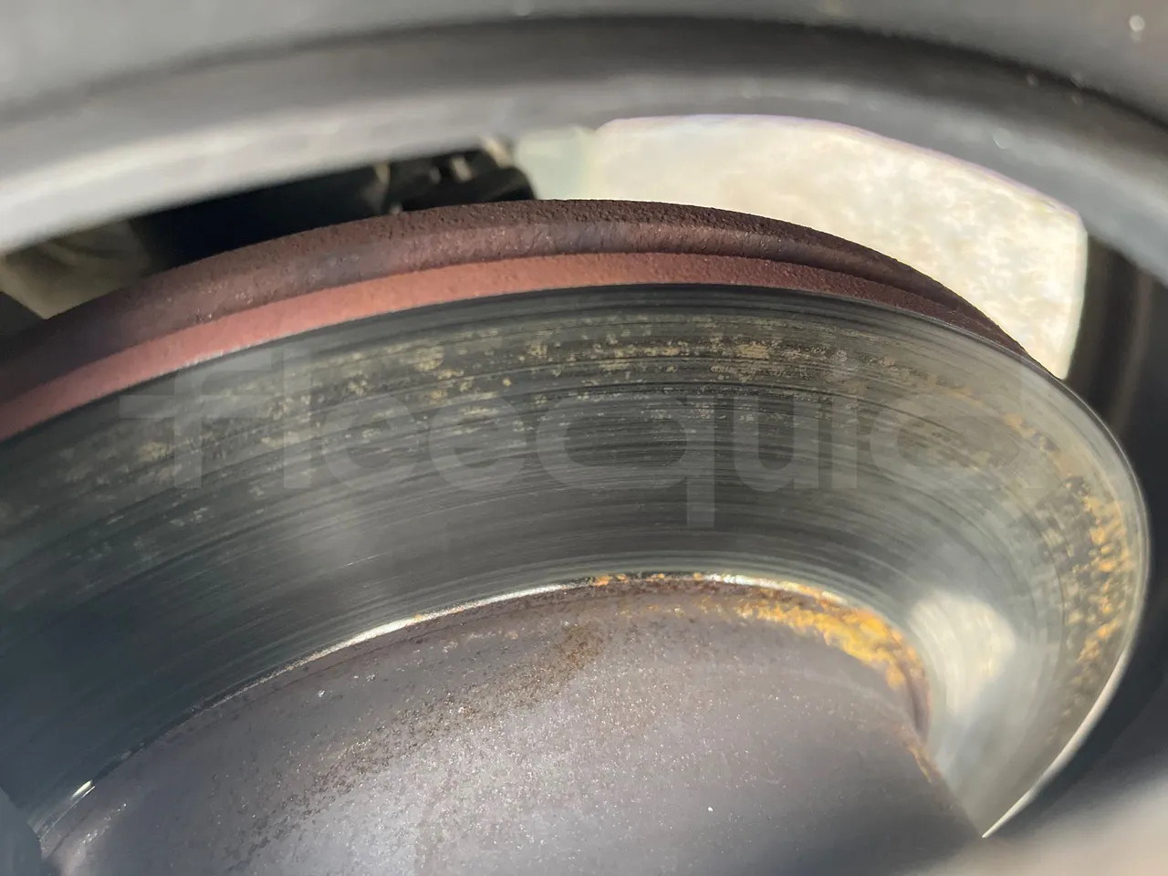 Mercedes-Benz Sprinter 416CD - EUR3 - 115kW - 6.985m - front discs right
