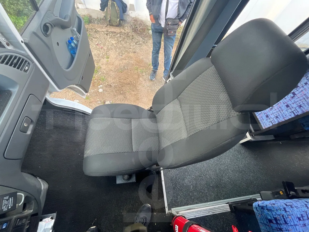 Mercedes-Benz Sprinter 416CD - EUR3 - 115kW - 6.985m - hostess seat photo
