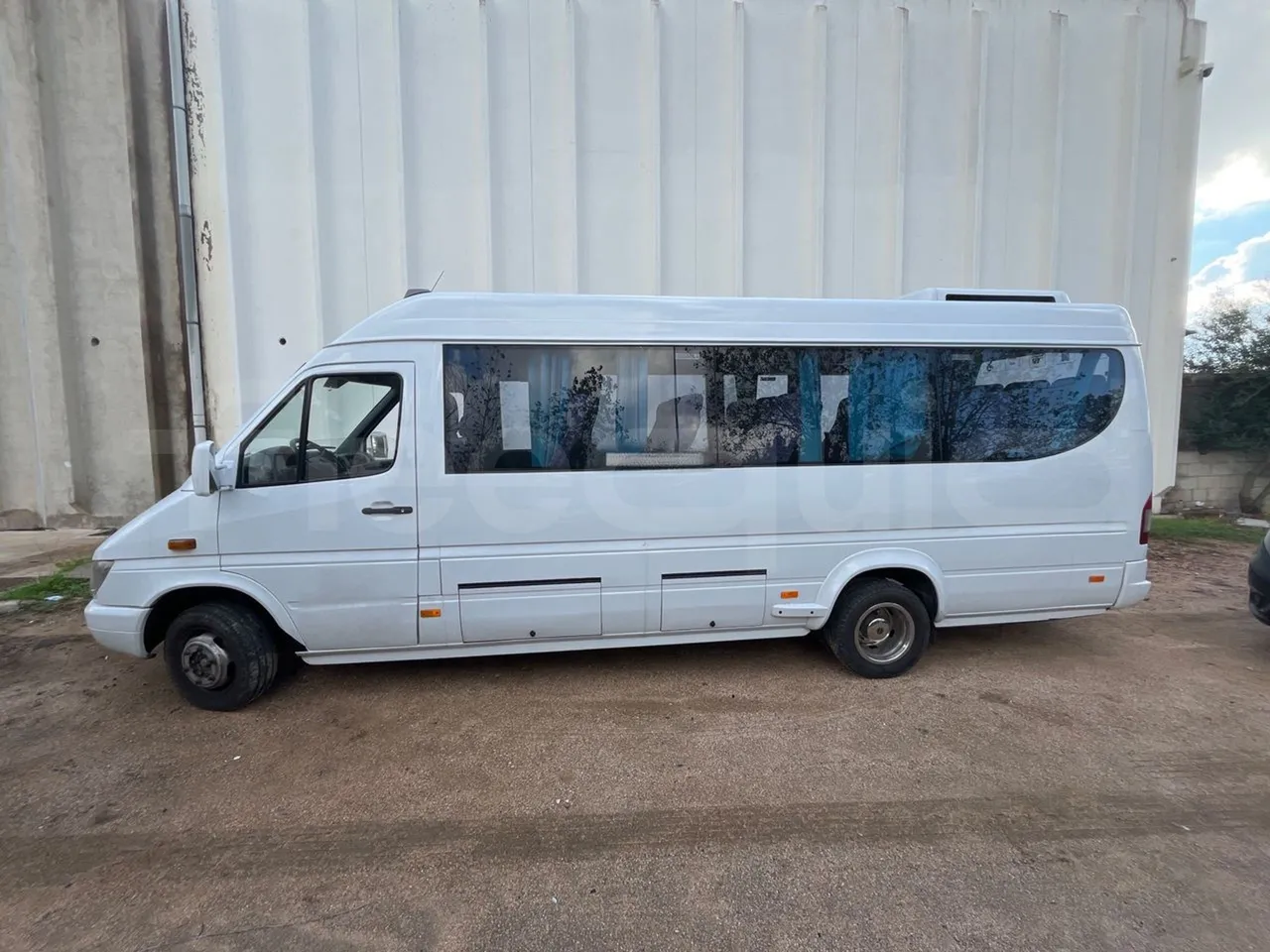 Mercedes-Benz Sprinter 416CD - EUR3 - 115kW - 6.985m - left side photo