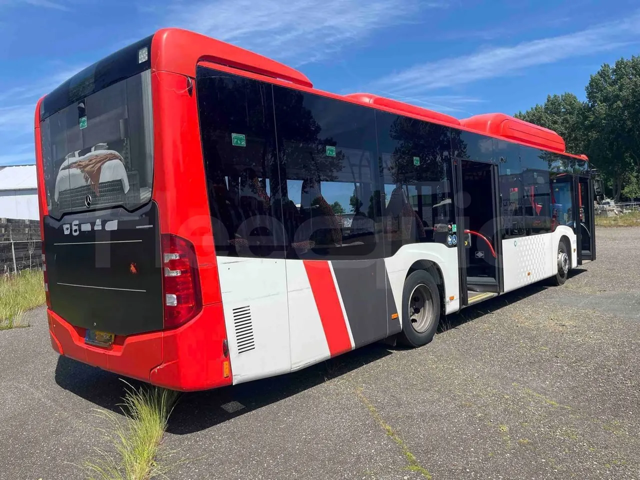 Mercedes-Benz Citaro - 3/4 right rear doors open
