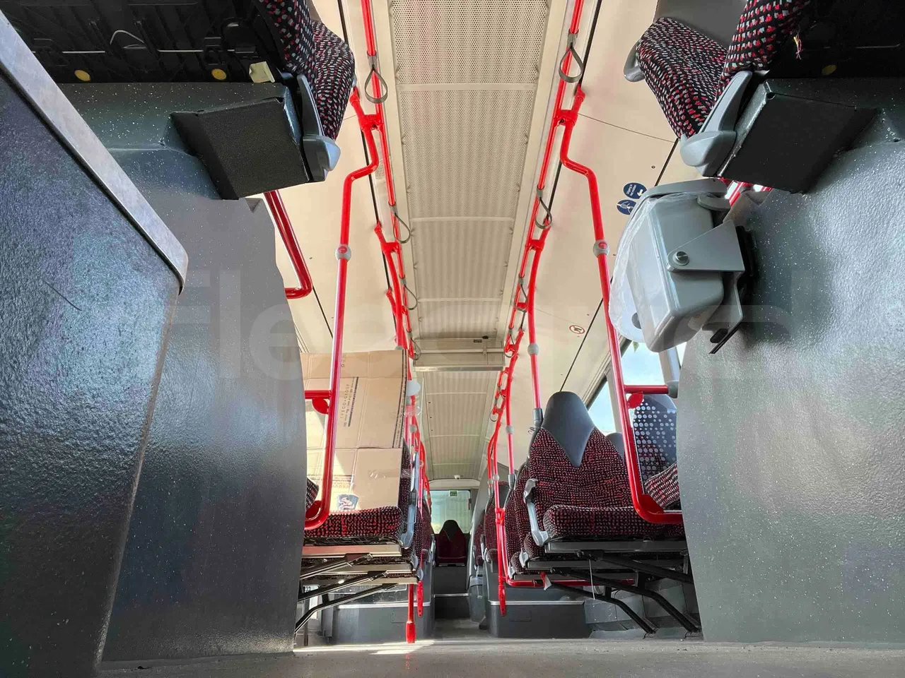 Mercedes-Benz Citaro - seat brackets photo