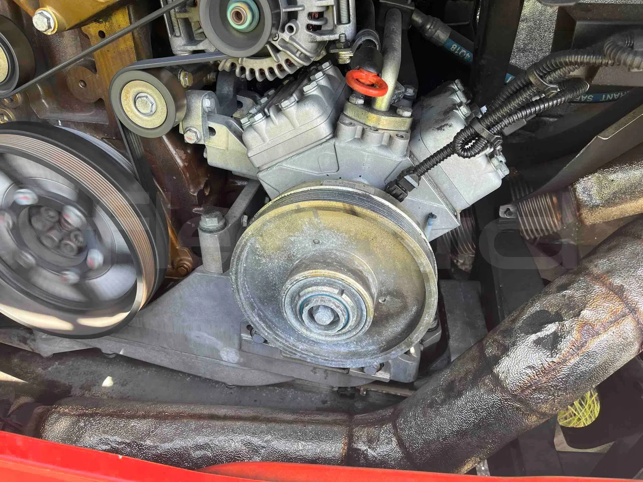 Mercedes-Benz Citaro - air conditioning compressor