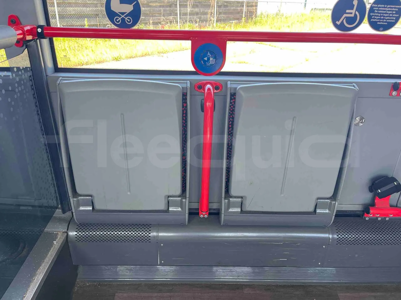 Mercedes-Benz Citaro - folding seat photo