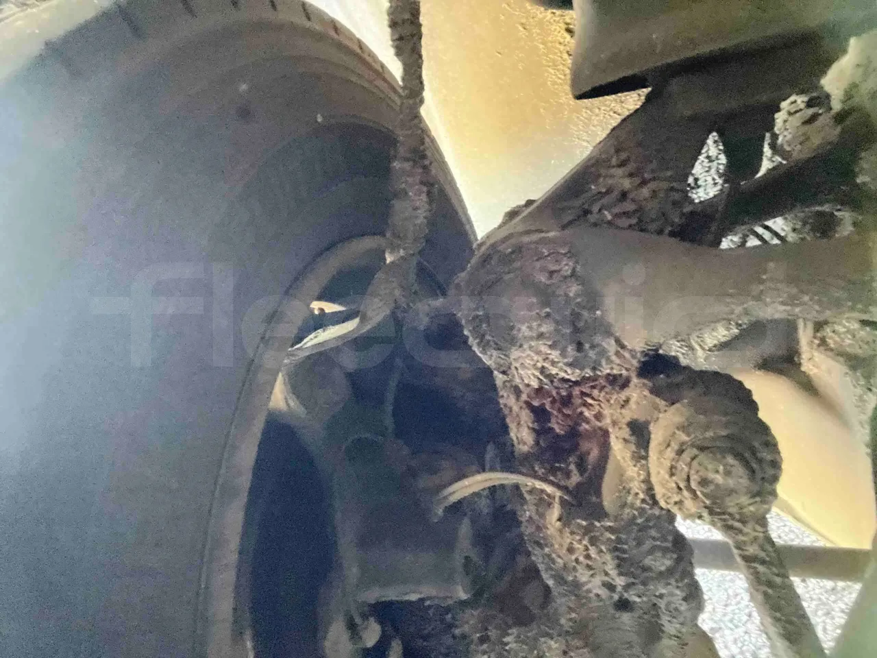 Mercedes-Benz Citaro - front shock absorbers left