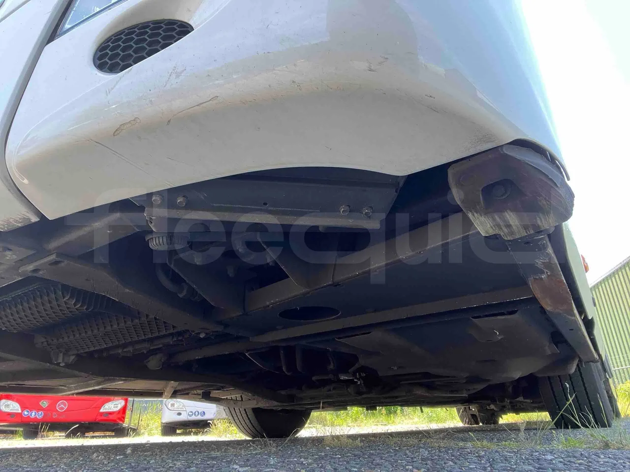 Mercedes-Benz Citaro - front axle left side