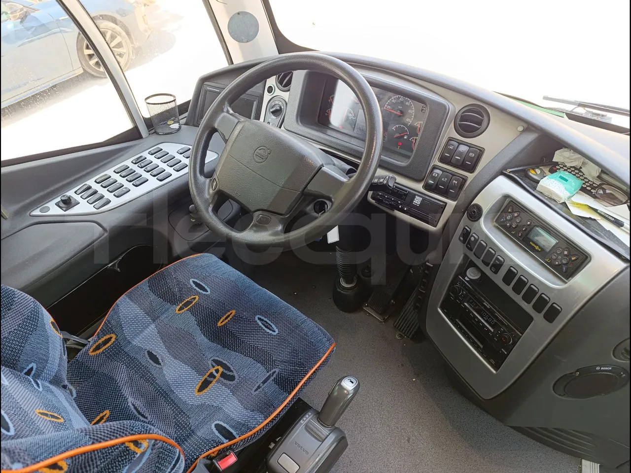 Irizar i6 14.5.37-EUR5-14.98m-345Kw - buttons panels on (mandatory for bus to scrap)