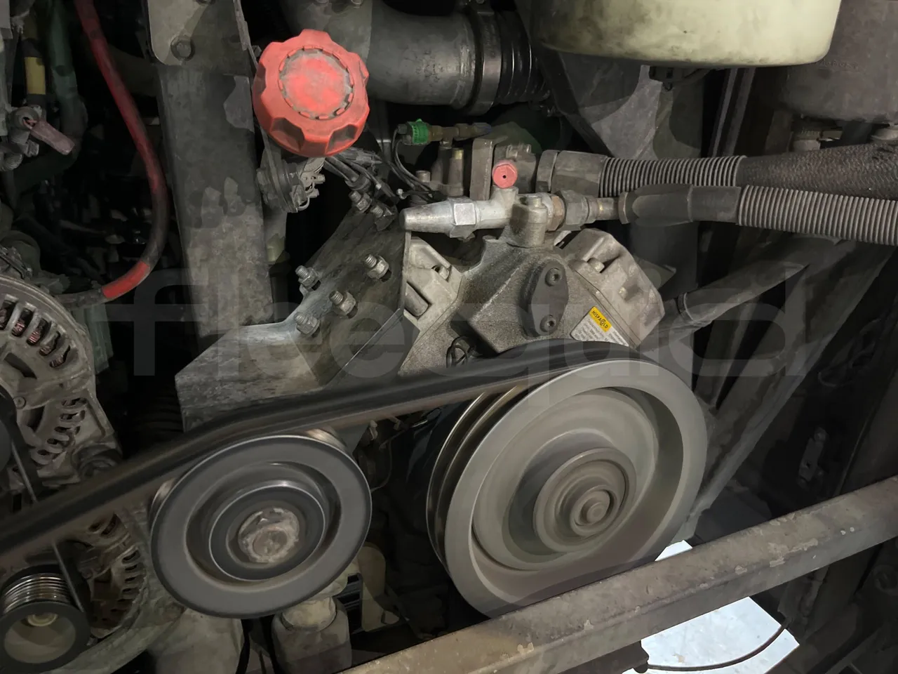 Irizar i6 14.5.37-EUR5-14.98m-345Kw - air conditioning compressor (mandatory for bus to scrap)