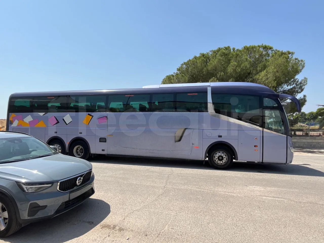 Irizar i6 14.5.37-EUR5-14.98m-345Kw - right side doors closed