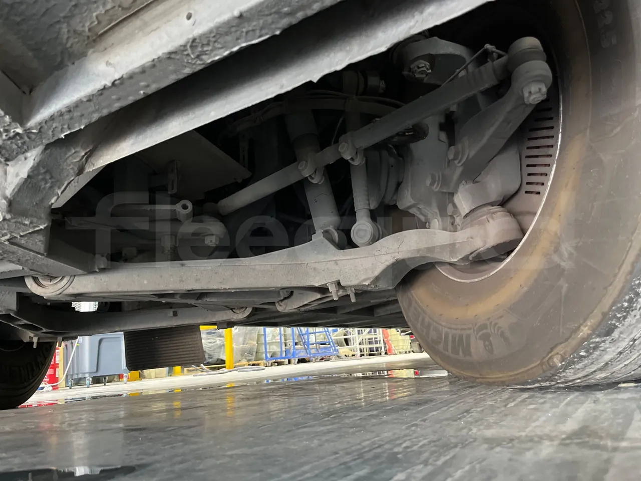 Irizar i6 14.5.37-EUR5-14.98m-345Kw - front axle right side