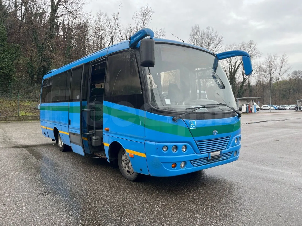 Salvador Caetano Optimo BB50L - Euro3 - 100kW - 7.586mt - 3/4 right front doors open