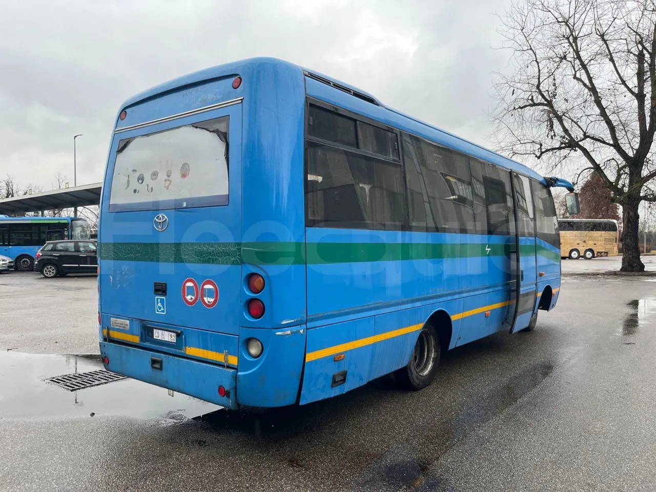 Salvador Caetano Optimo BB50L - Euro3 - 100kW - 7.586mt - 3/4 right rear doors open