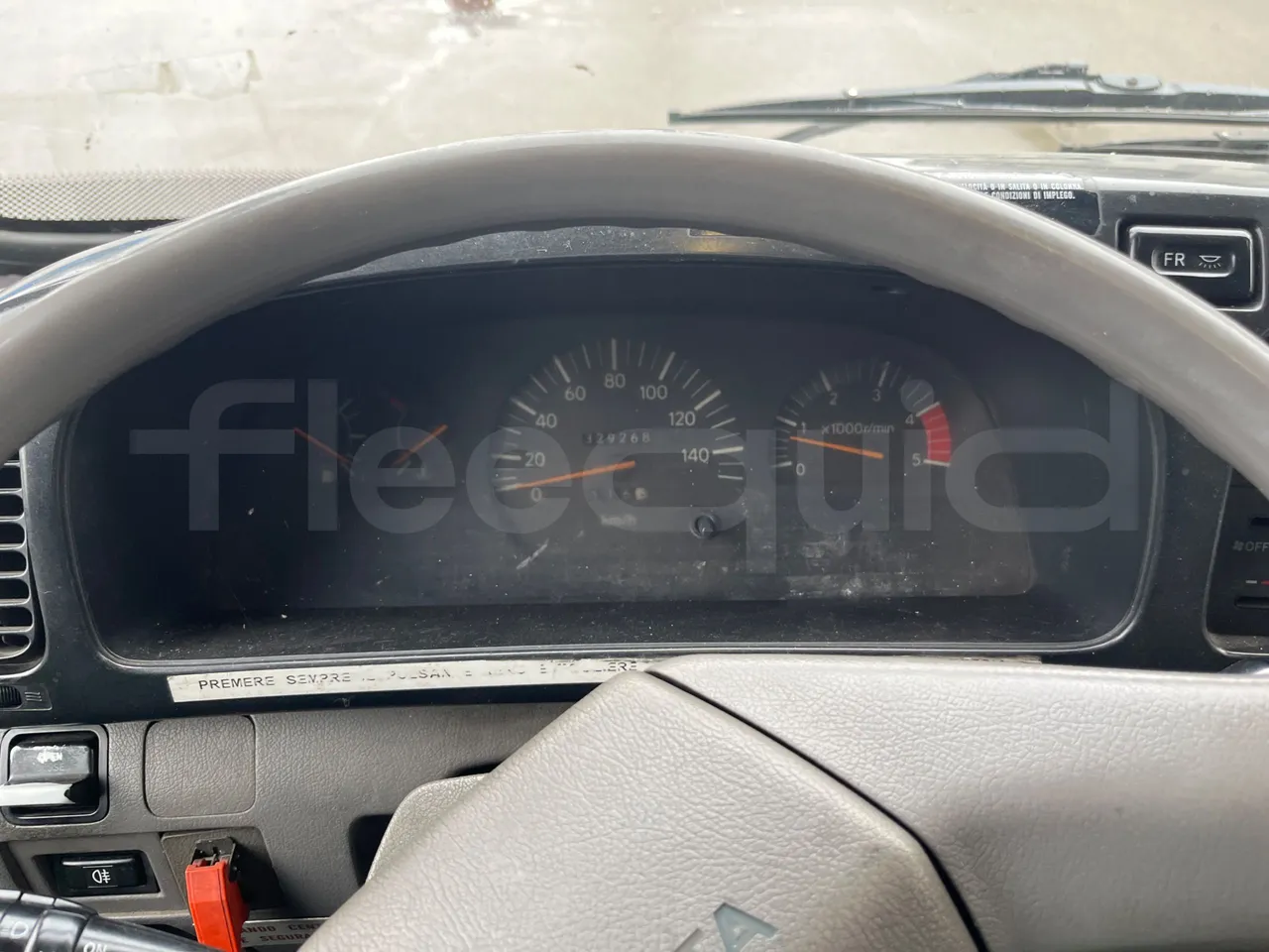 Salvador Caetano Optimo BB50L - Euro3 - 100kW - 7.586mt - dashboard lights on