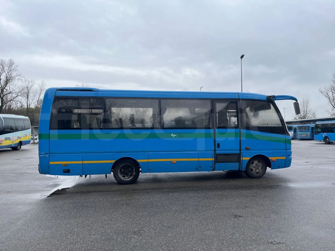 Salvador Caetano Optimo BB50L - Euro3 - 100kW - 7.586mt - right side doors closed