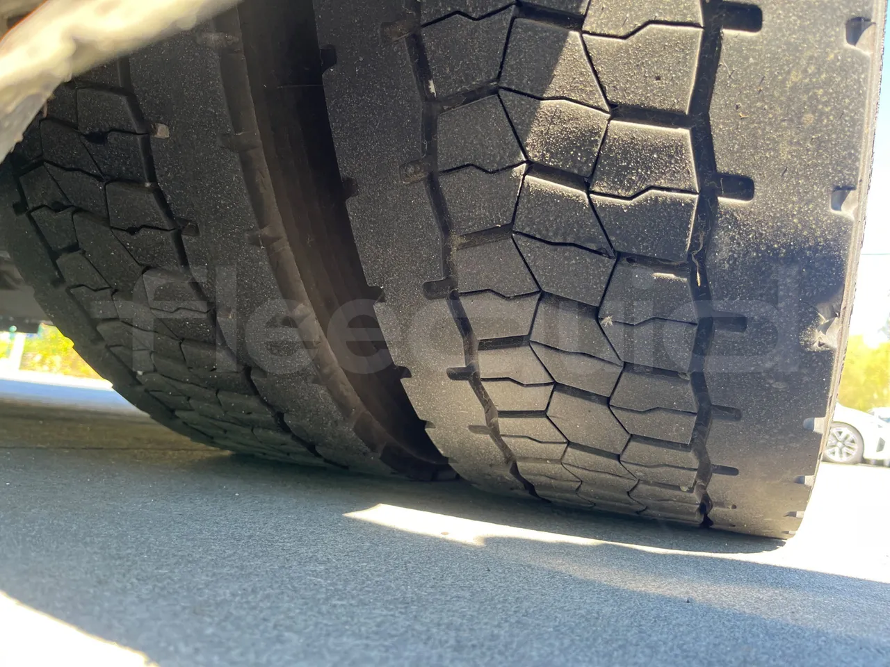 Irizar Volvo i4CD i4CD - Euro5 - 278kW - 12.920mt - tread condition second axle tires left