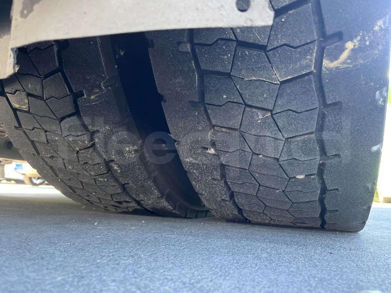 Irizar Volvo i4CD i4CD - Euro5 - 278kW - 12.920mt - tread condition third axle tires left