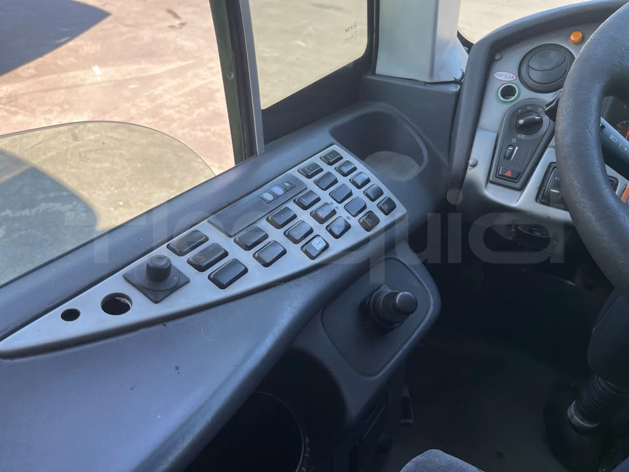 Irizar Volvo i4CD i4CD - Euro5 - 278kW - 12.920mt - hostess seat photo