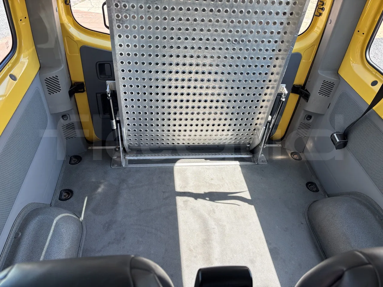 Mercedes-Benz Sprinter - Disabled Area