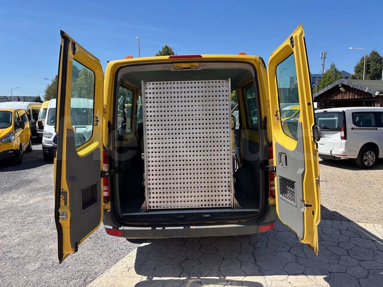 Mercedes-Benz Sprinter - Rear Doors Open