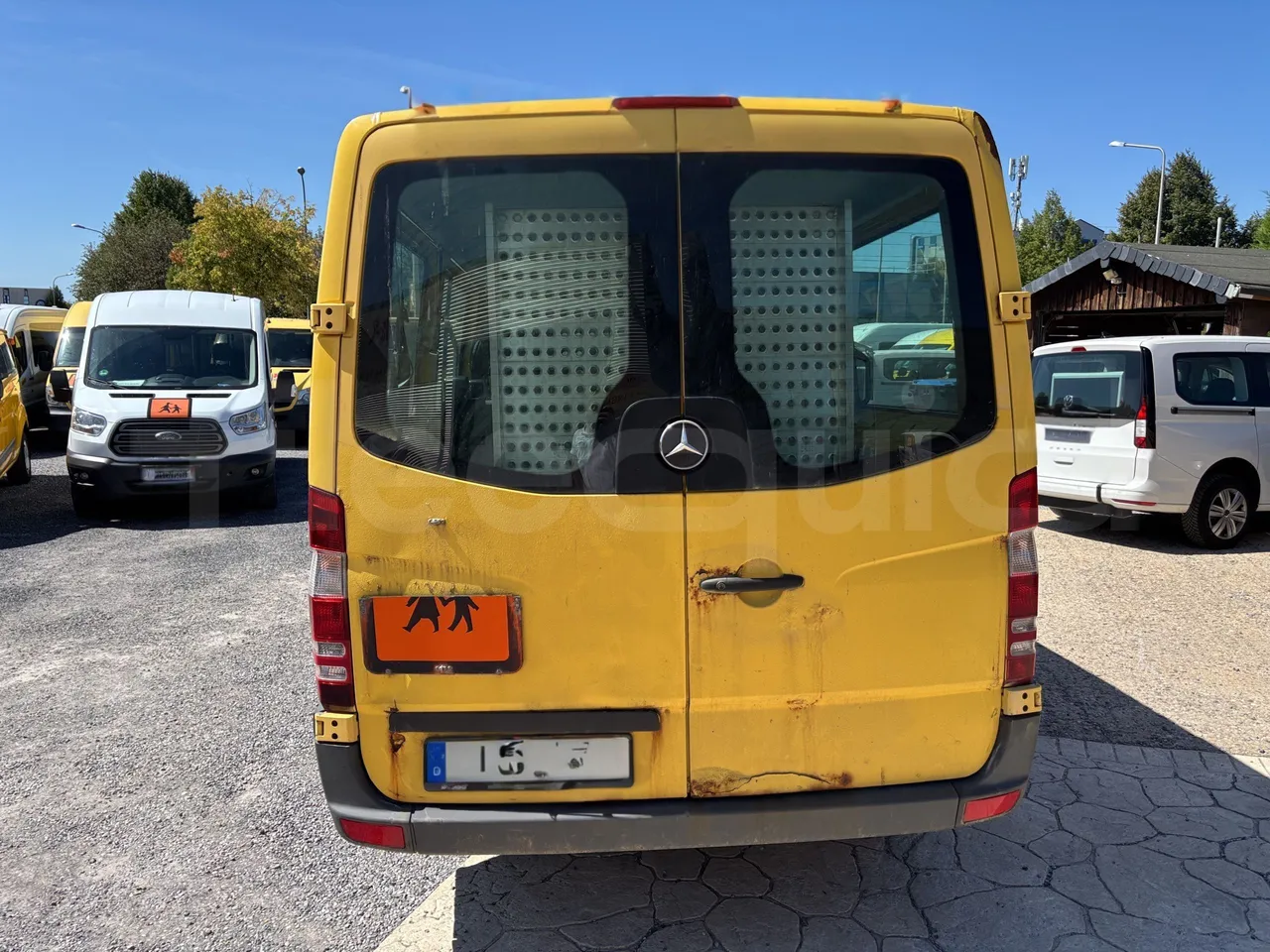 Mercedes-Benz Sprinter - Rear