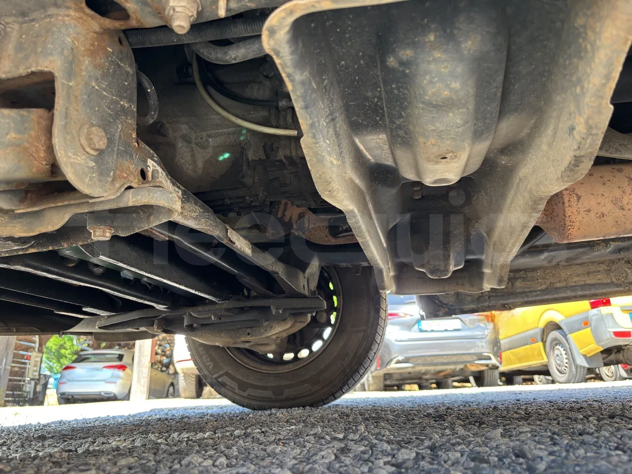 Mercedes-Benz Sprinter - First Axle Left Side