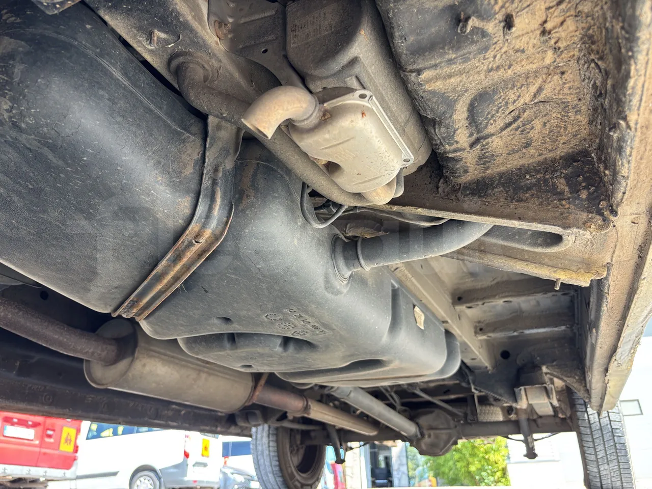 Mercedes-Benz Sprinter - Central Undercarriage