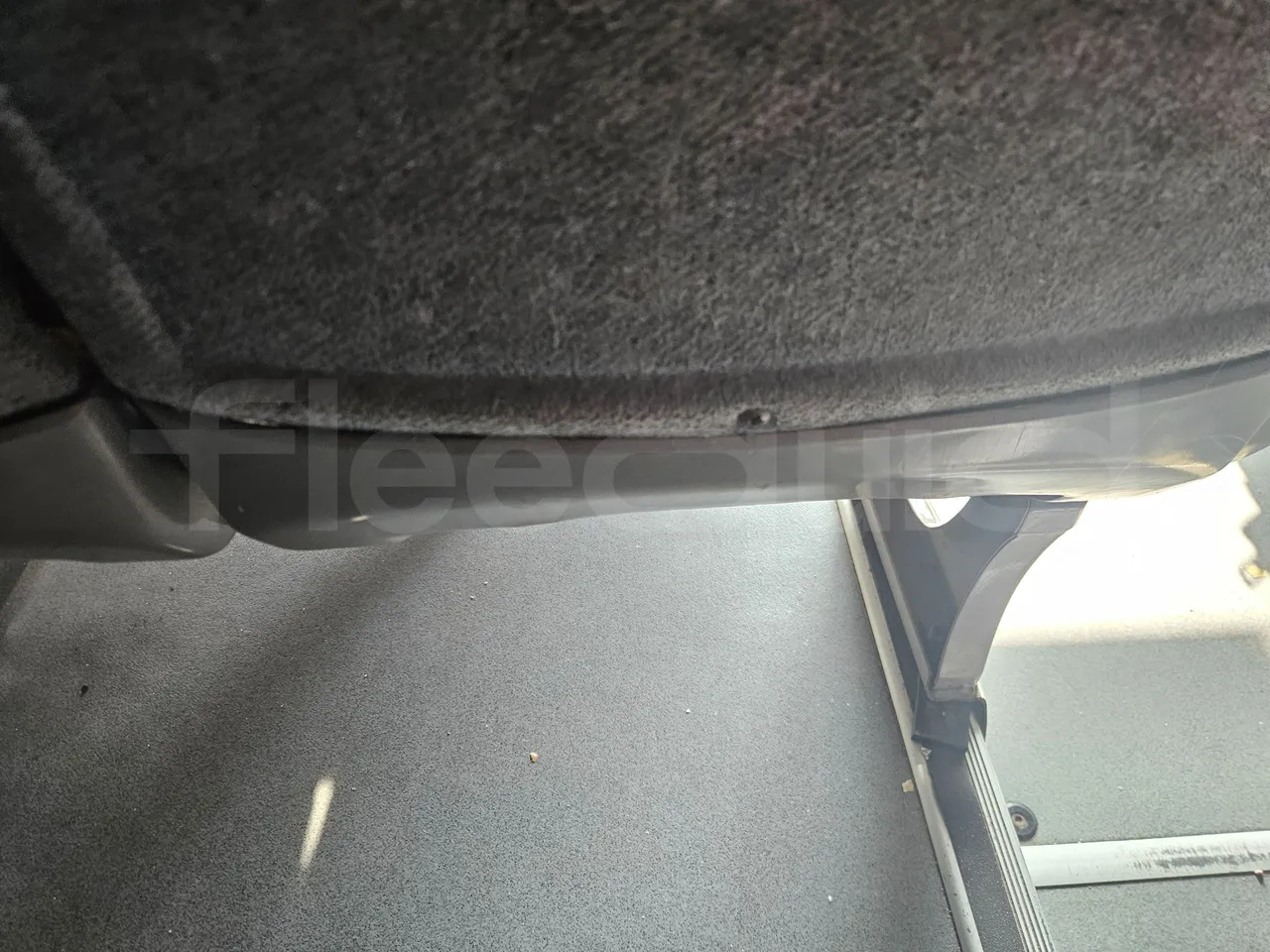Man Celeris 18.314 HOCL-NL/ Euro 5 - 257 Kw - 12,250 Mt - footrest detail photo