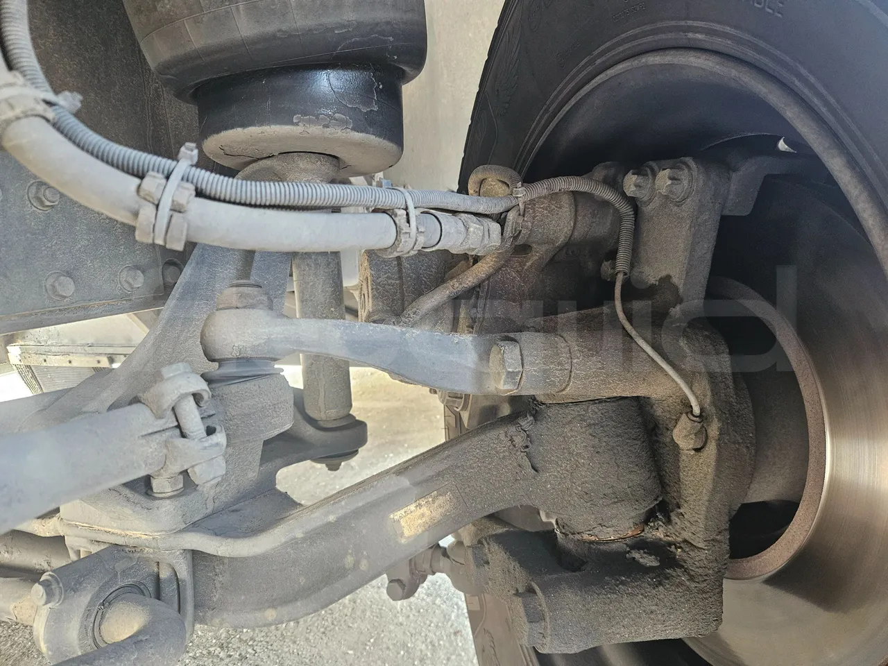Man Celeris 18.314 HOCL-NL/ Euro 5 - 257 Kw - 12,250 Mt - front brake calipers left