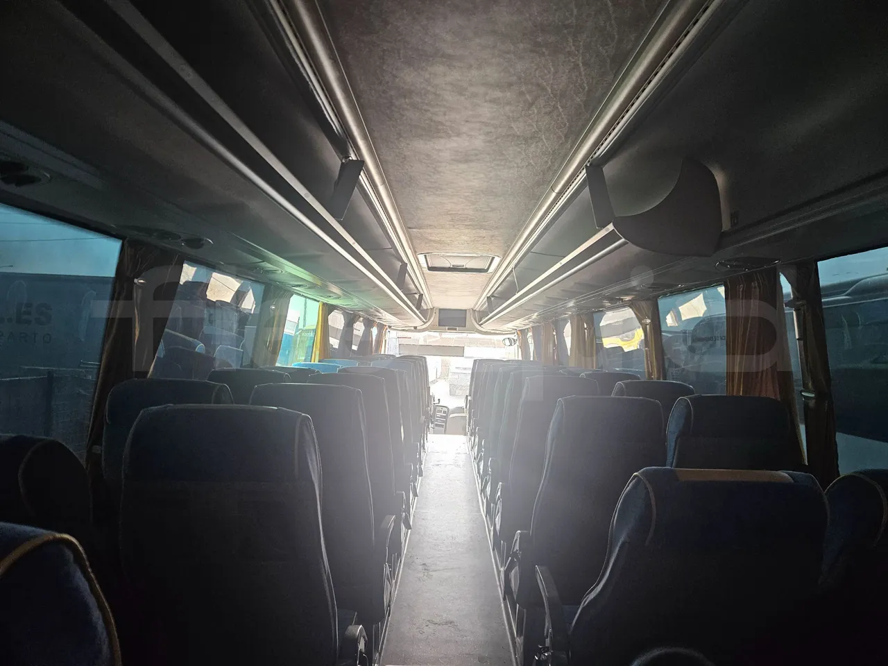 Man Celeris 18.314 HOCL-NL/ Euro 5 - 257 Kw - 12,250 Mt - forward view all seats last row height