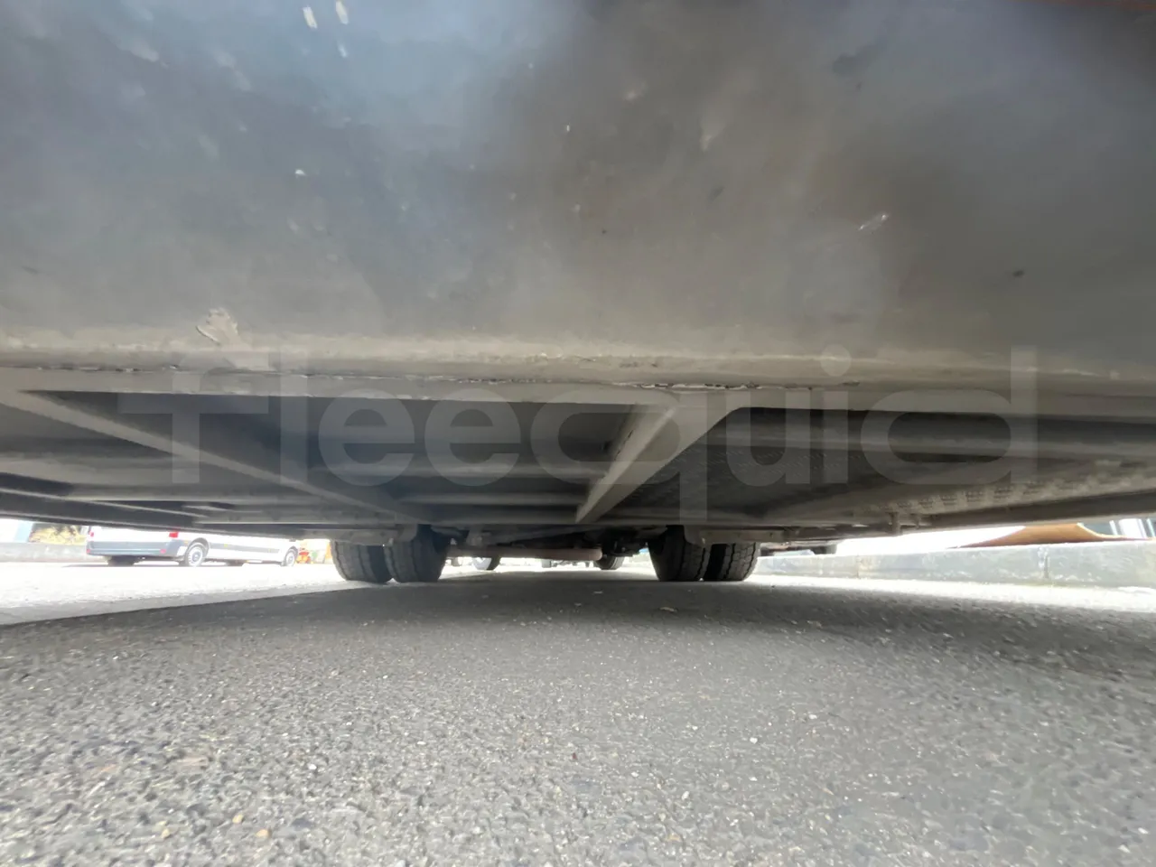 Mercedes-Benz 816 - bellows turntable (18m)