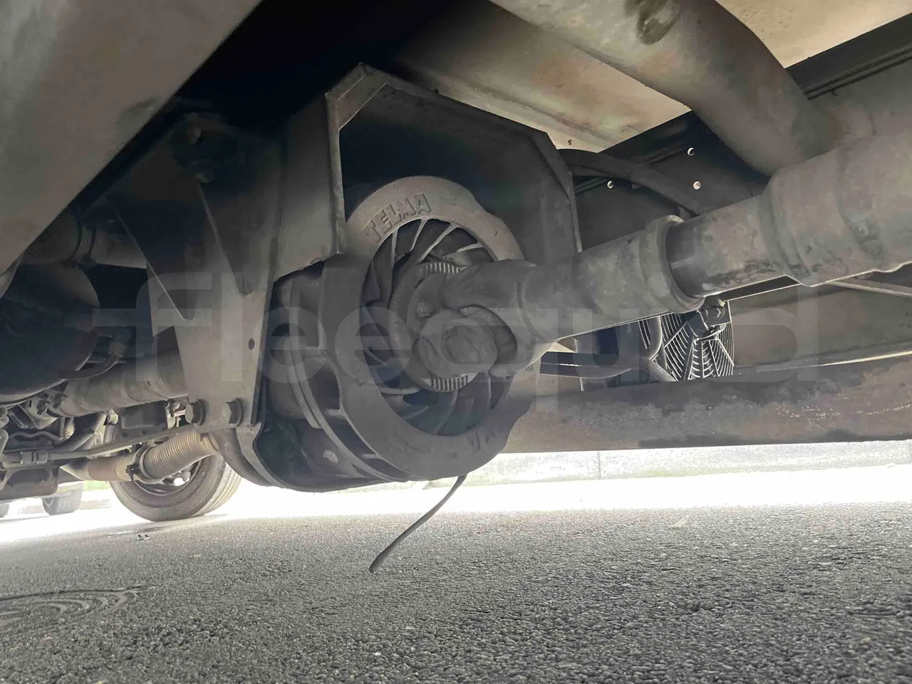 Mercedes-Benz 816 - driveshaft photo