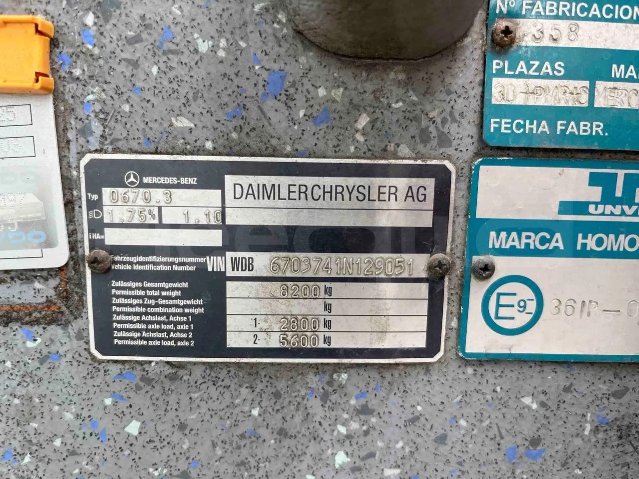 Mercedes-Benz 816 - vehicle plate photo