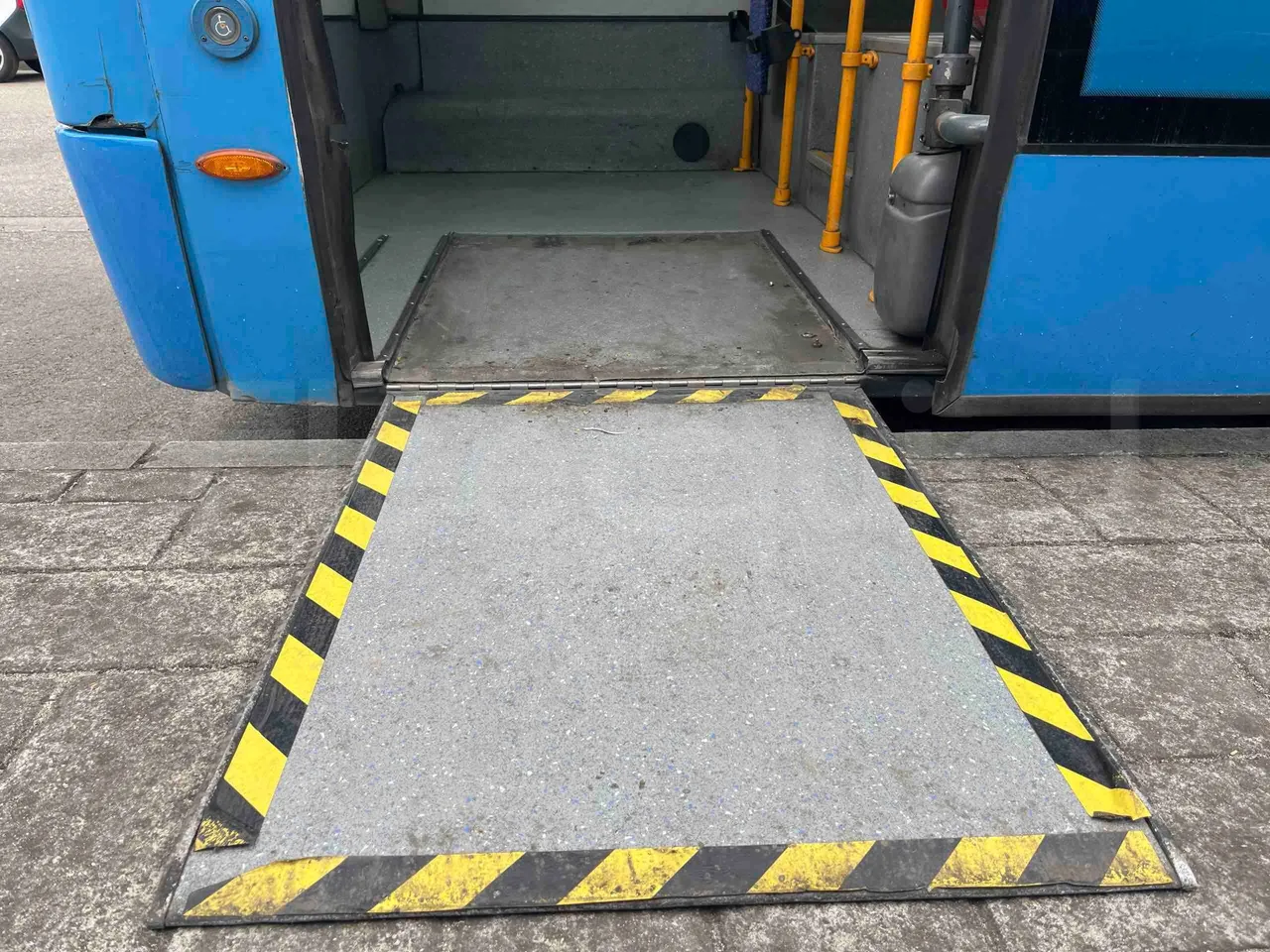 Mercedes-Benz 816 - platform code photo
