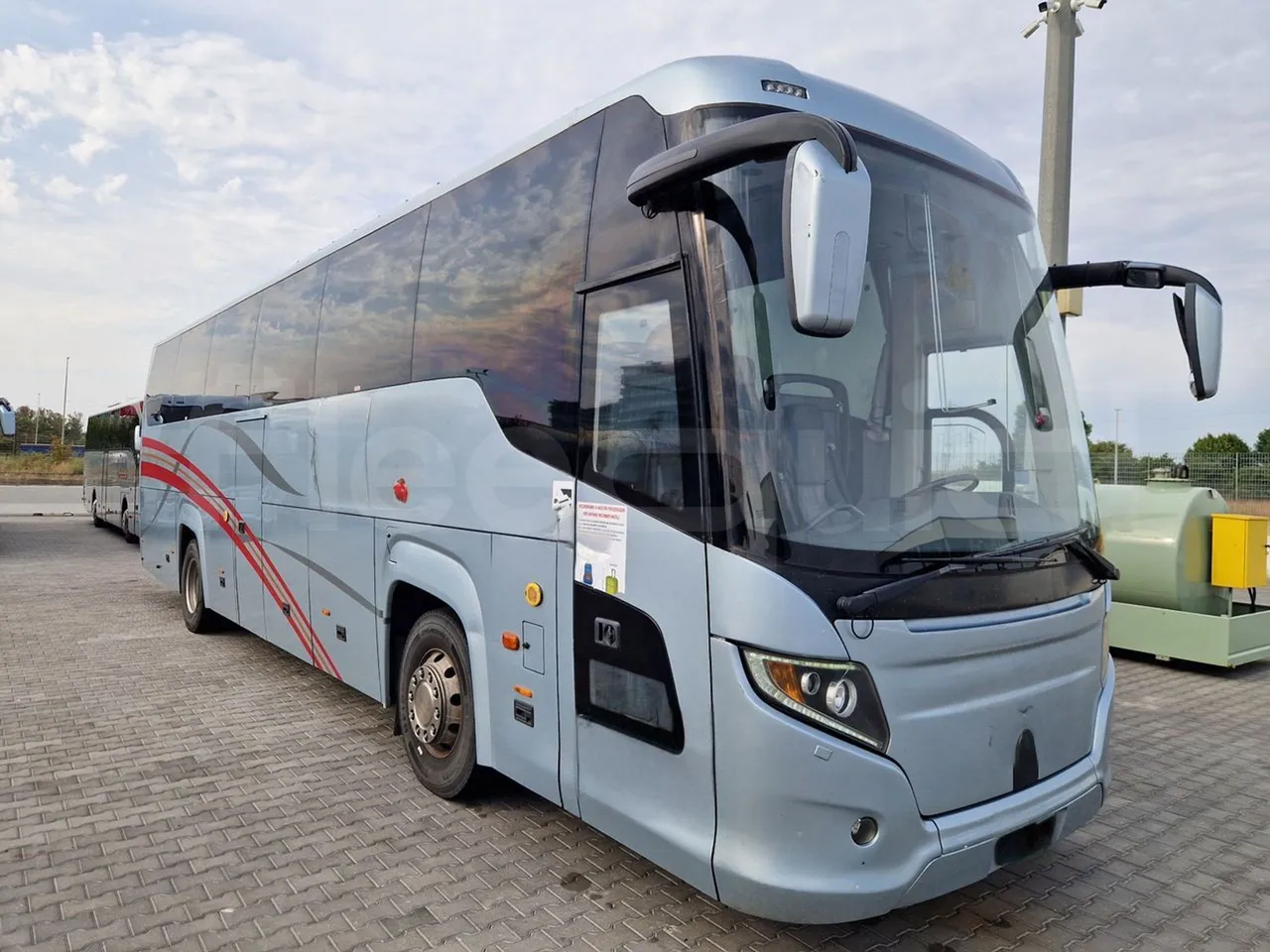 Scania Touring HD Touring HD/ Euro 6 - 302 Kw - 12,090 Mt - 3/4 front right doors (mandatory for bus to scrap)
